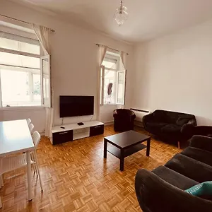  Appartement Centre, Superbe Climatise T4 France